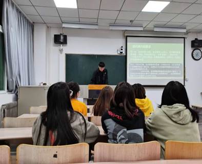 10.28 bat365在线中国官网登录入口科学技术协会顺利开展通讯稿写作培训活动